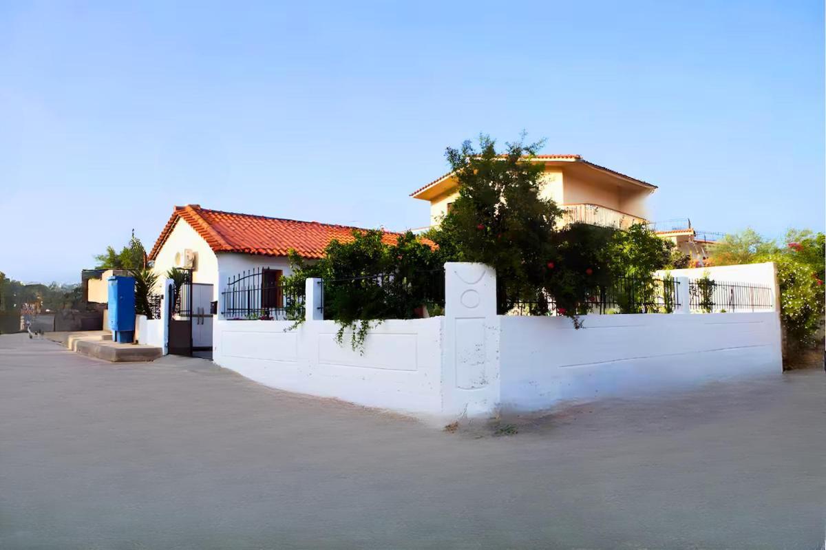 Nafplio Cottage-Grandma'S Yard Asíni 외부 사진